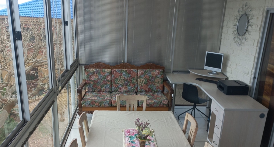 5 Bedroom Property for Sale in Dana Bay Western Cape